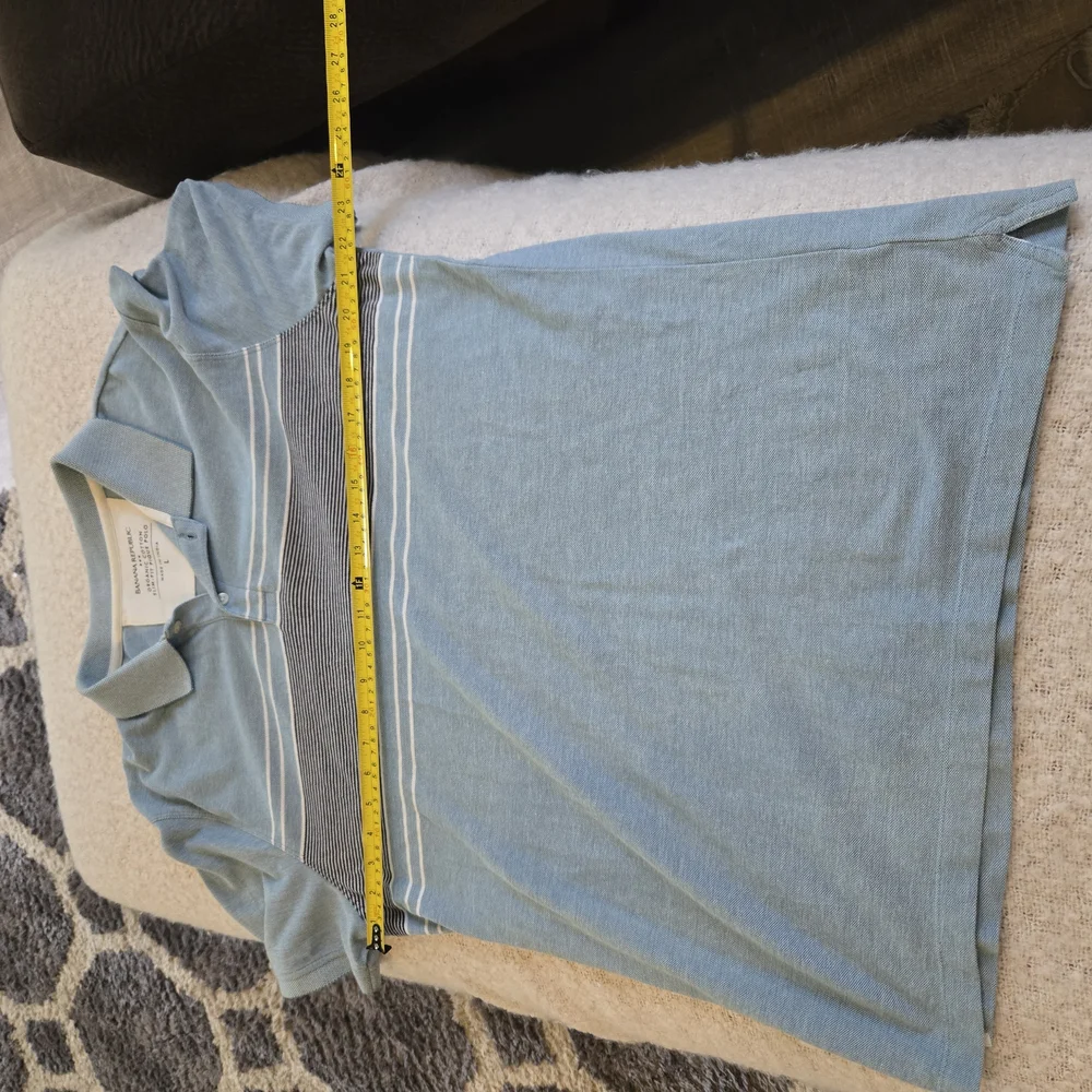 Banana Republic Men's Blue Striped Polo Shirt L